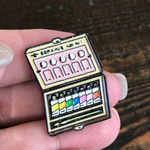 ACRYLIC PAINT Artist Box Palette Enamel Pin